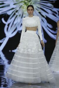 Desfile Yolancris Barcelona Bridal Week 2023